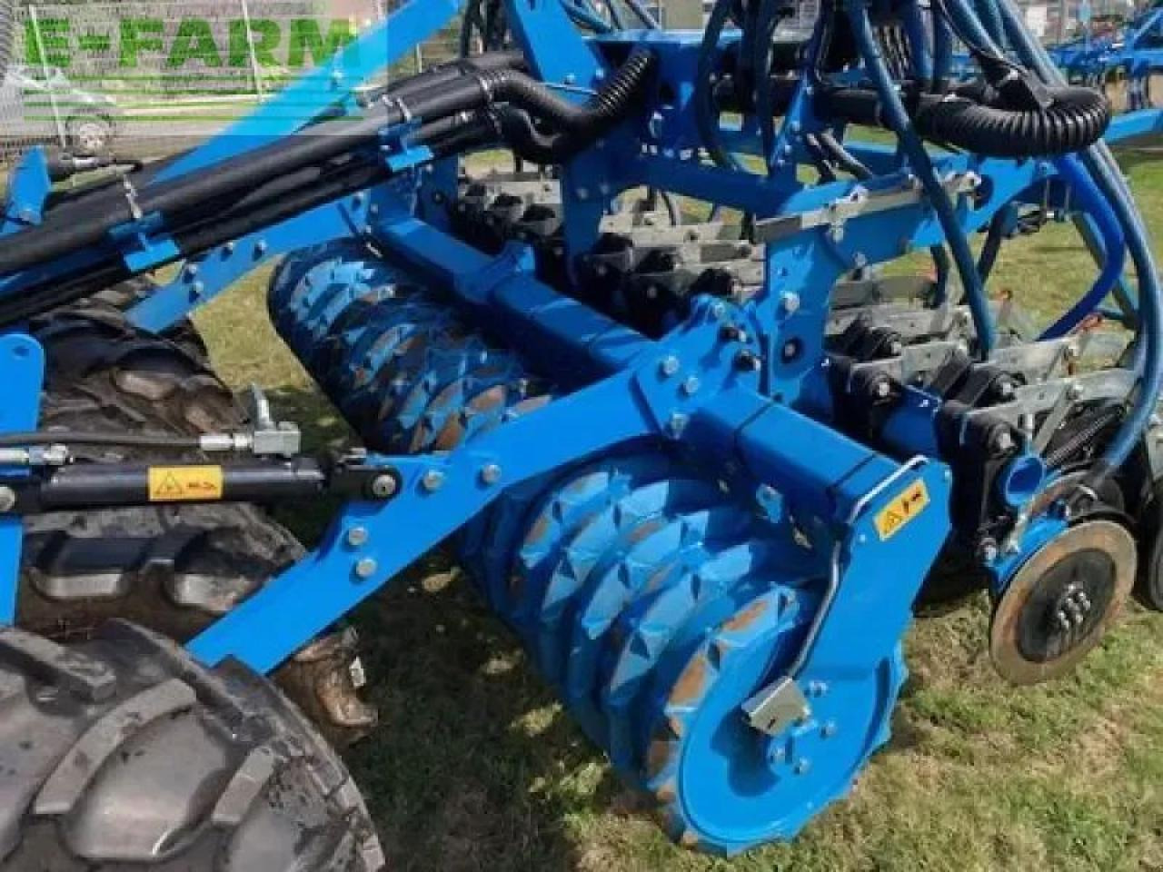 Lemken compact-solitair 9/300 h 125 - Semoir: photos 2 Lemken compact-solitair 9/300 h 125 - Semoir: photos 2