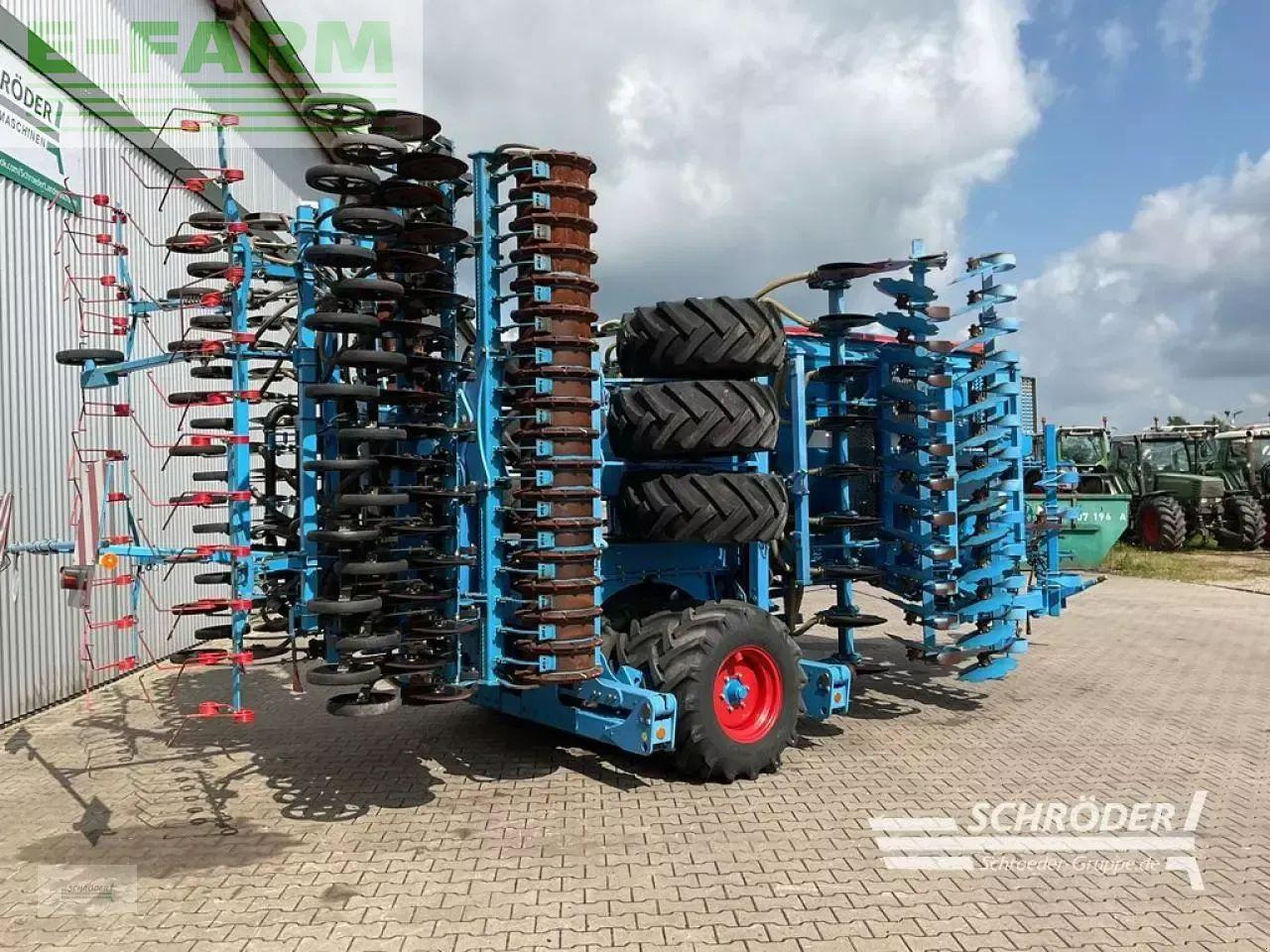 Lemken compact-solitair 9/600 k hd - Semoir: photos 4 Lemken compact-solitair 9/600 k hd - Semoir: photos 4