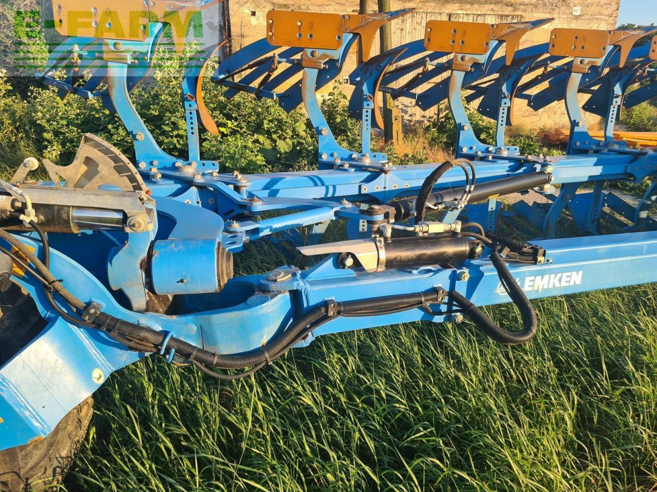 Lemken diamant 16 v 7+1 - Charrue: photos 2 Lemken diamant 16 v 7+1 - Charrue: photos 2