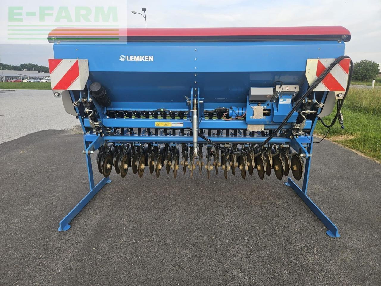 Lemken lemken saphir 10/300 - Semoir: photos 3 Lemken lemken saphir 10/300 - Semoir: photos 3