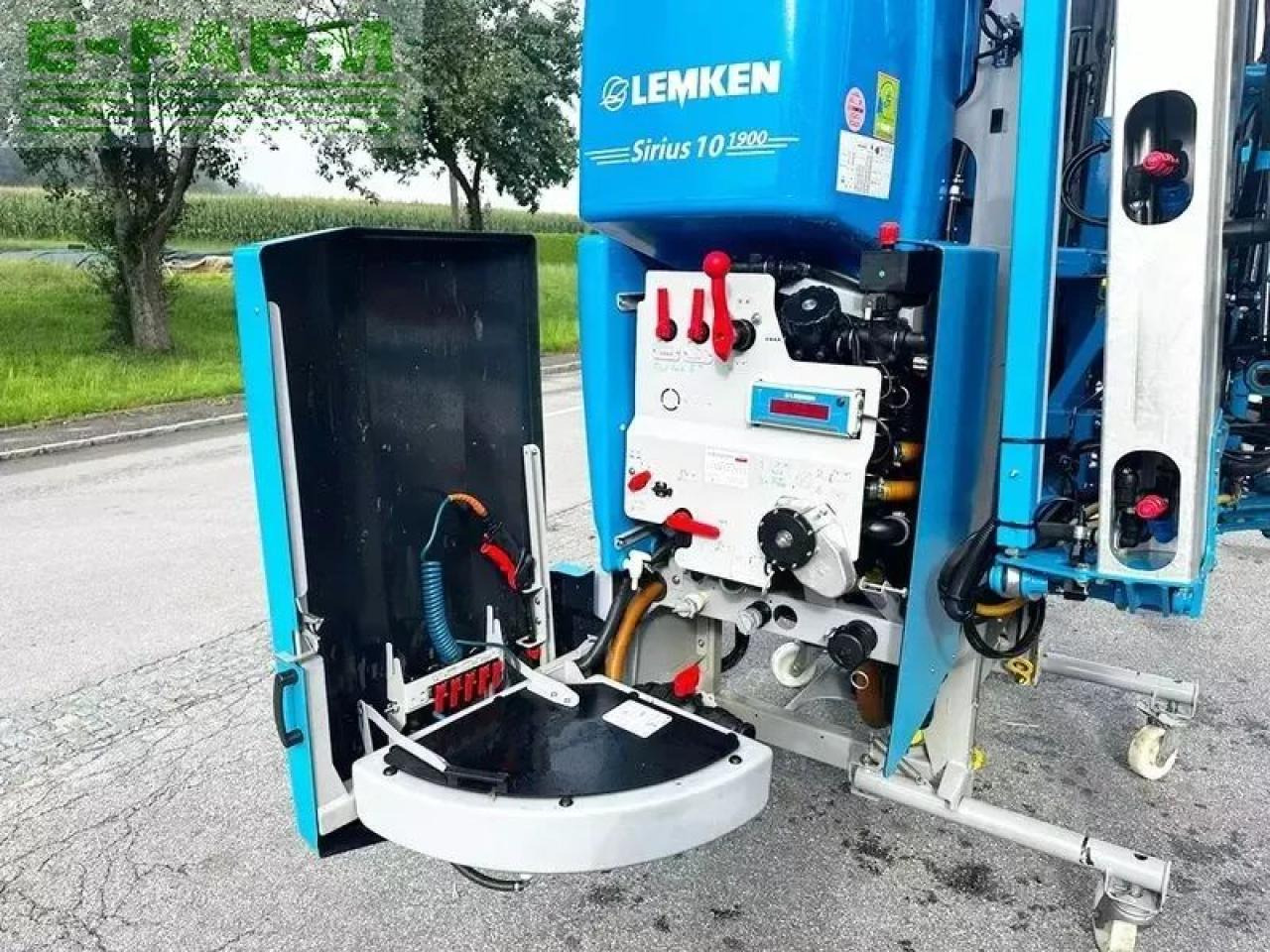 Lemken sirus 10/1900 feldspritze (isobus) - Pulvérisateur traîné: photos 5 Lemken sirus 10/1900 feldspritze (isobus) - Pulvérisateur traîné: photos 5