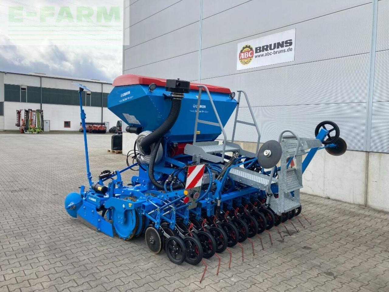 Lemken solitair 9+ / zirkon 12/300 - Semoir: photos 3 Lemken solitair 9+ / zirkon 12/300 - Semoir: photos 3