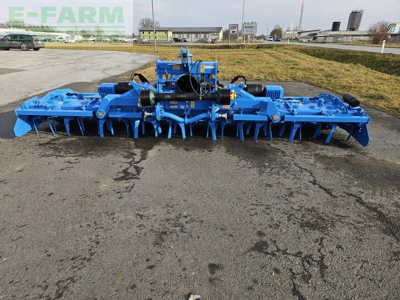 Lemken zirkon 12/500 k - Cover crop: photos 2 Lemken zirkon 12/500 k - Cover crop: photos 2