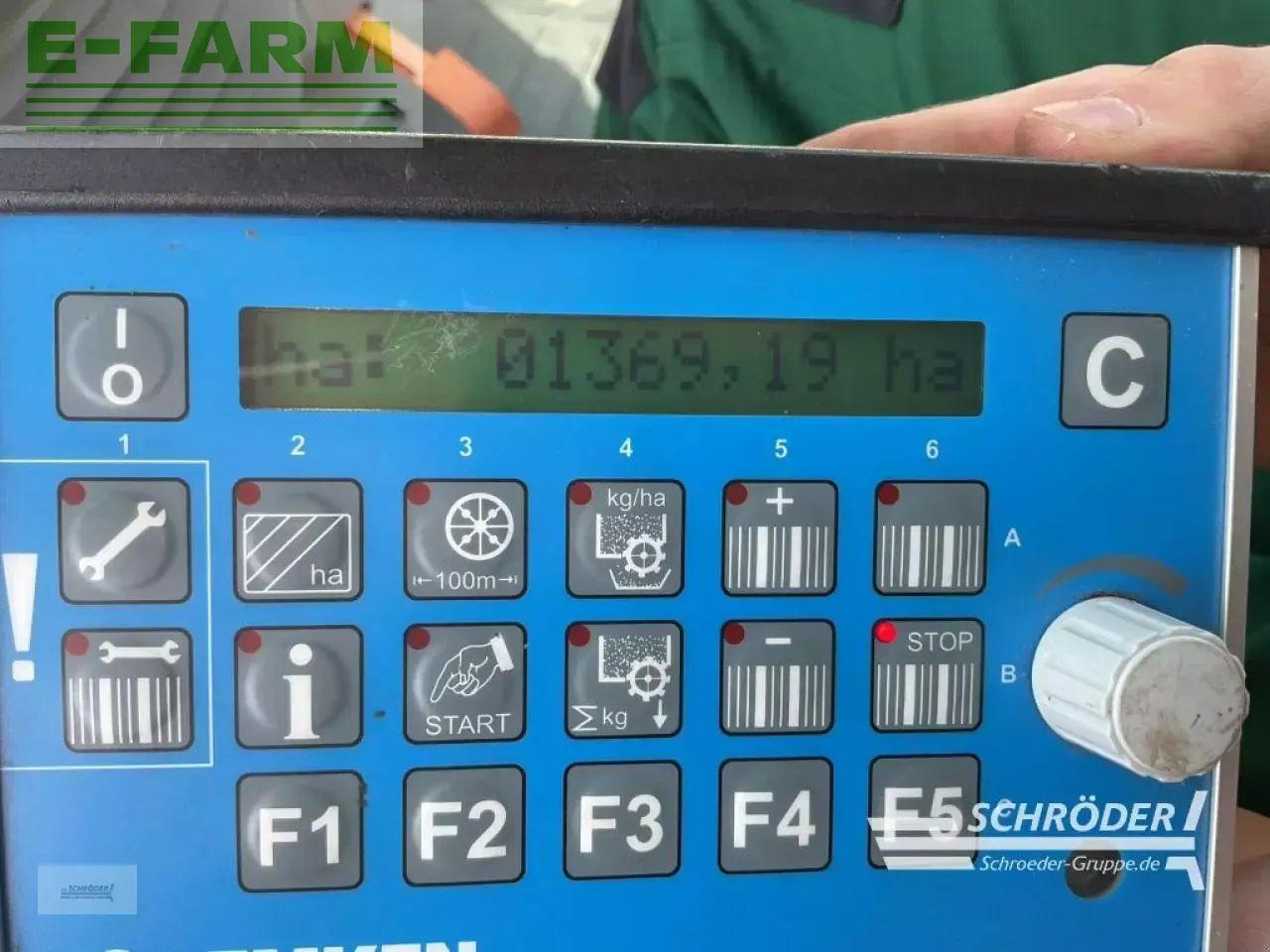 Lemken zirkon 8/300 + saphir 7/300-ds 125 - Combiné de semis: photos 3 Lemken zirkon 8/300 + saphir 7/300-ds 125 - Combiné de semis: photos 3