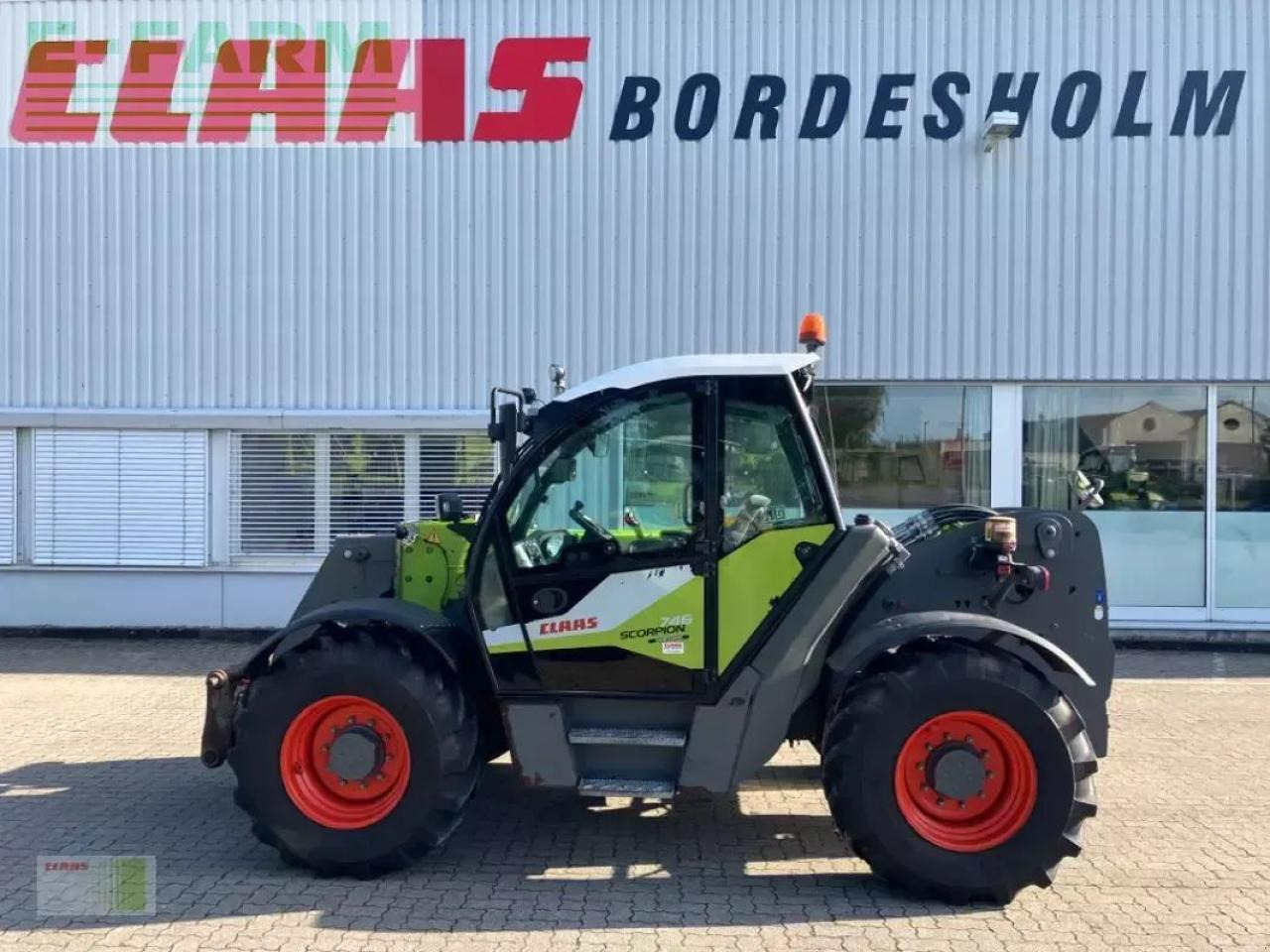 Liebherr t46-7s - Chariot télescopique: photos 1 Liebherr t46-7s - Chariot télescopique: photos 1