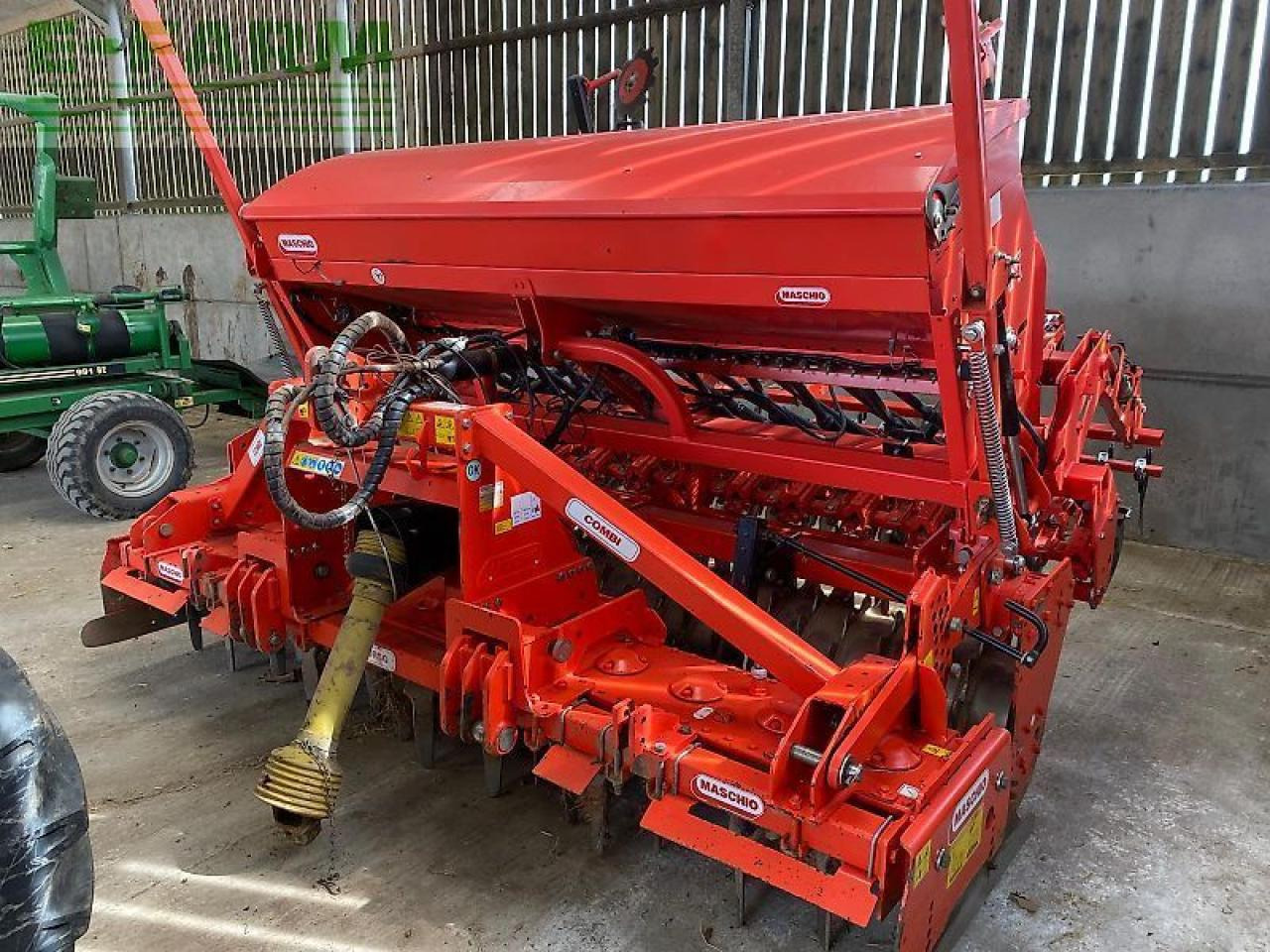 Maschio 3 meter combination drill - Semoir: photos 4 Maschio 3 meter combination drill - Semoir: photos 4