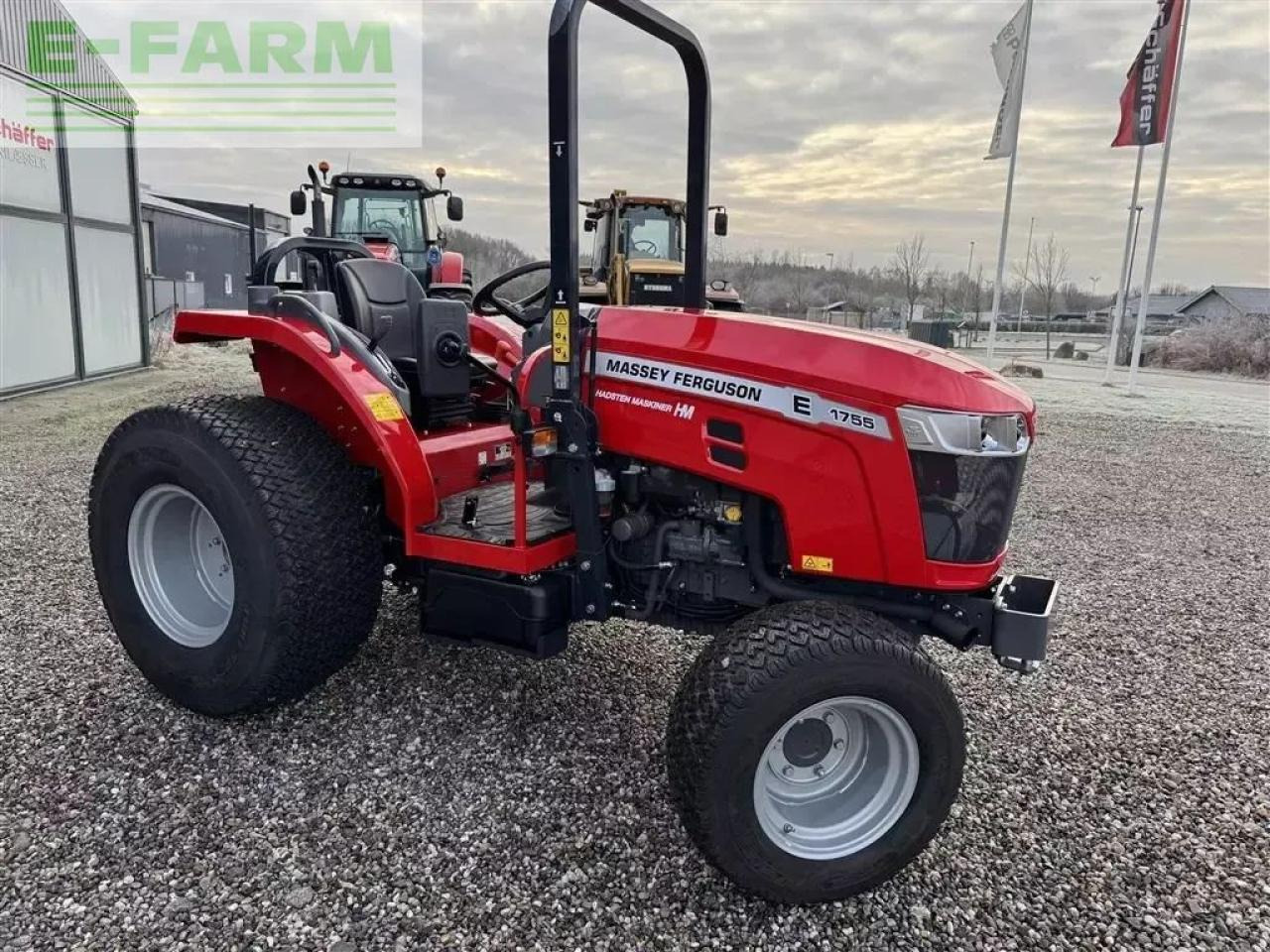 Massey Ferguson 1755 e - Tracteur agricole: photos 4 Massey Ferguson 1755 e - Tracteur agricole: photos 4