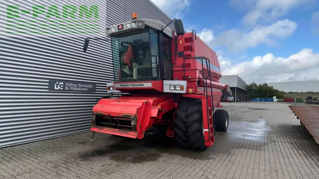 Massey Ferguson 40 - Moissonneuse-batteuse: photos 2 Massey Ferguson 40 - Moissonneuse-batteuse: photos 2