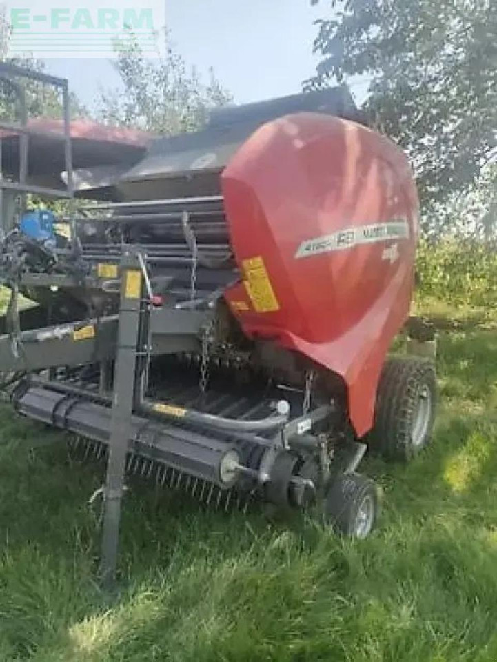 Massey Ferguson 4160v classic - Presse à balles cubiques: photos 1 Massey Ferguson 4160v classic - Presse à balles cubiques: photos 1