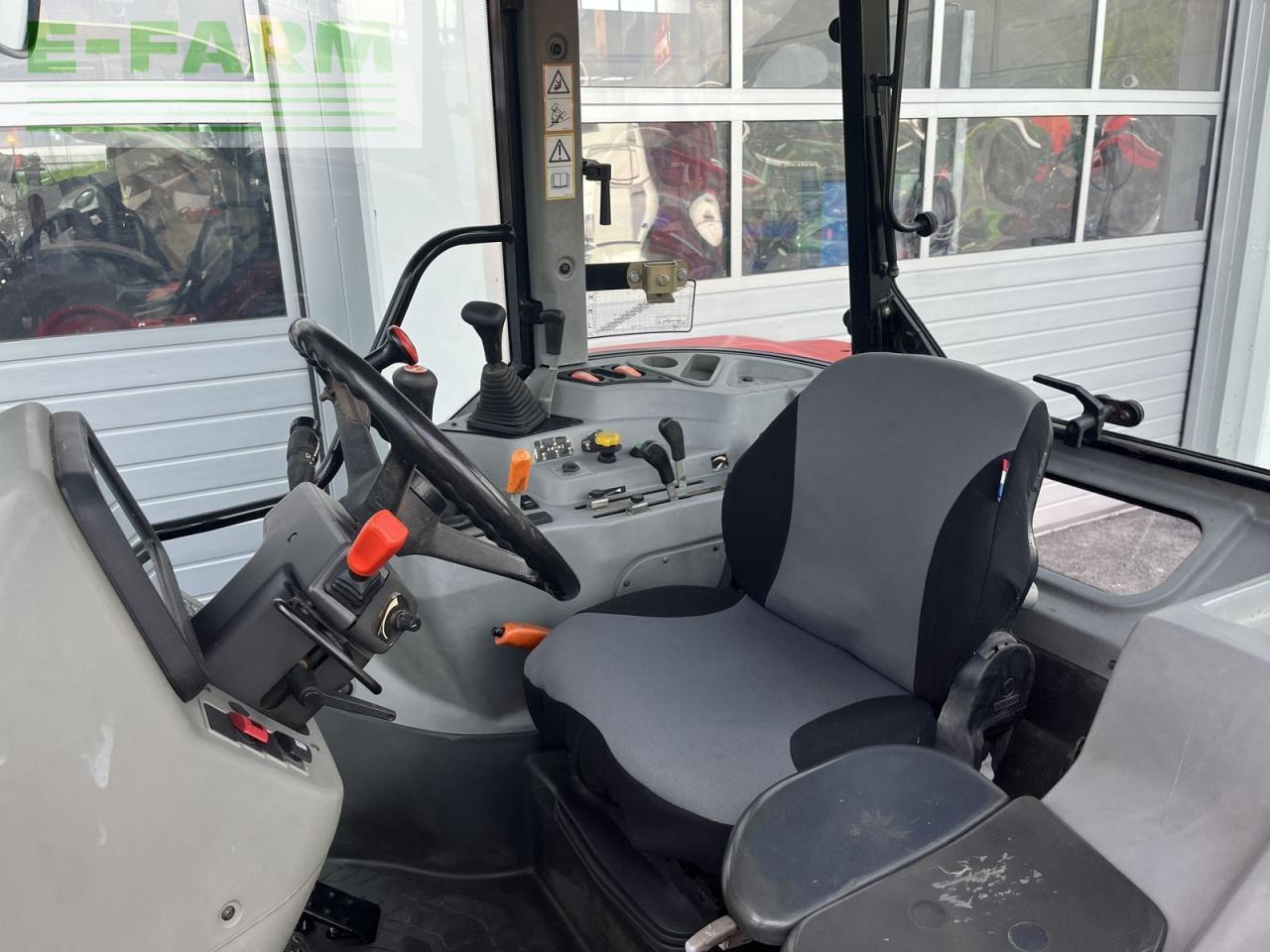 Tracteur agricole Massey Ferguson 4335-4 lp/hv/kl: photos 19