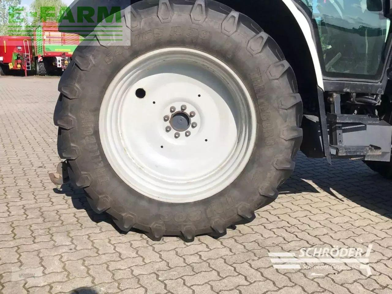 Massey Ferguson 5430 dyna-4 - Tracteur agricole: photos 5 Massey Ferguson 5430 dyna-4 - Tracteur agricole: photos 5