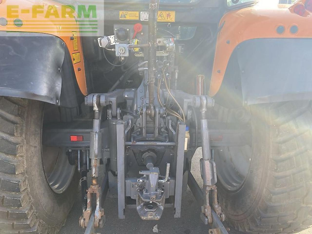 Massey Ferguson 5435 top zustand - Tracteur agricole: photos 5 Massey Ferguson 5435 top zustand - Tracteur agricole: photos 5