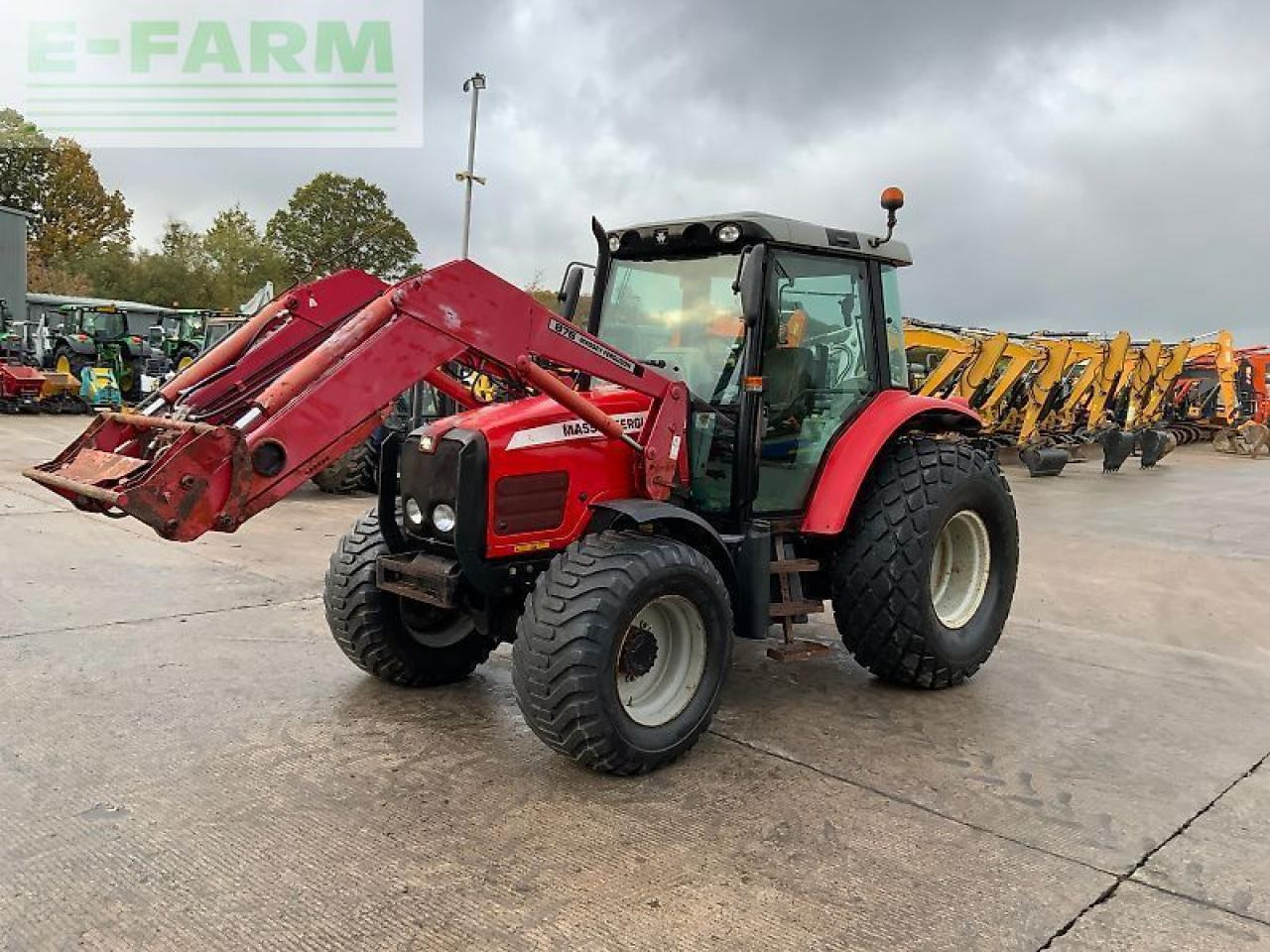 Massey Ferguson 5445 tractor (st25029) - Tracteur agricole: photos 5 Massey Ferguson 5445 tractor (st25029) - Tracteur agricole: photos 5