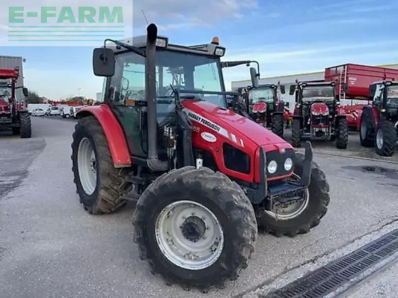 Massey Ferguson 5455 - Tracteur agricole: photos 2 Massey Ferguson 5455 - Tracteur agricole: photos 2