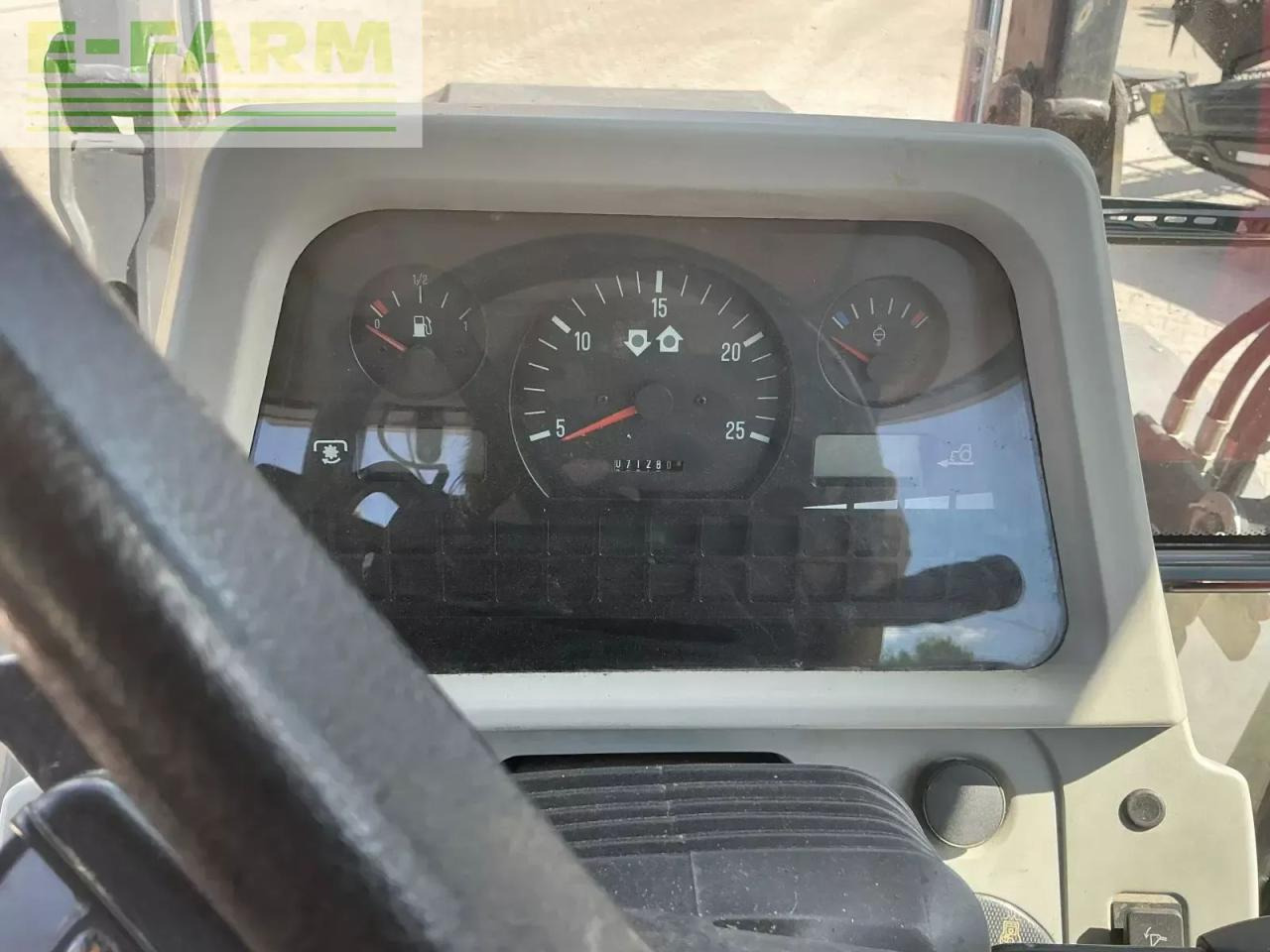 Massey Ferguson 5470dyna4 - Tracteur agricole: photos 4 Massey Ferguson 5470dyna4 - Tracteur agricole: photos 4