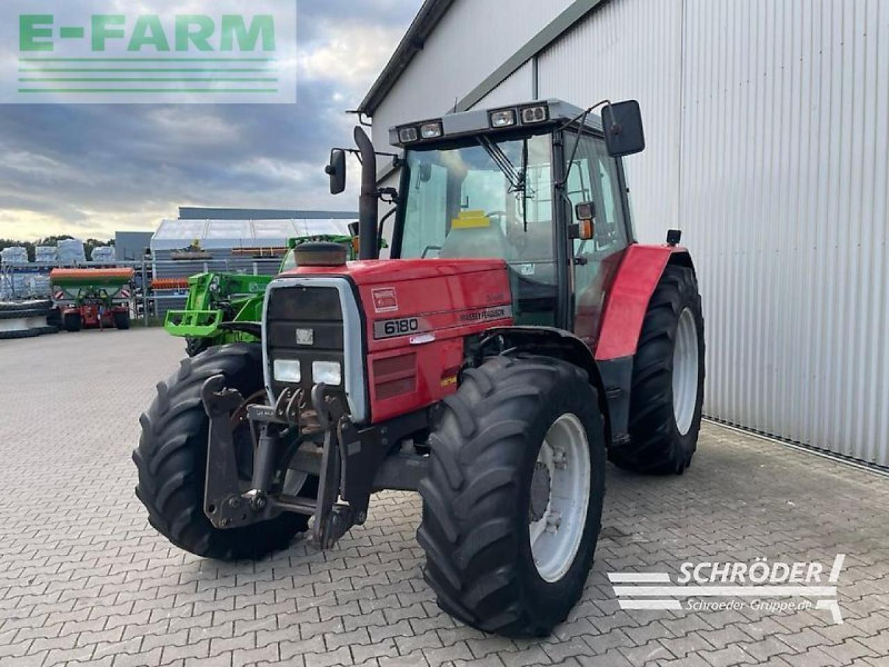 Massey Ferguson 6180 - Tracteur agricole: photos 5 Massey Ferguson 6180 - Tracteur agricole: photos 5