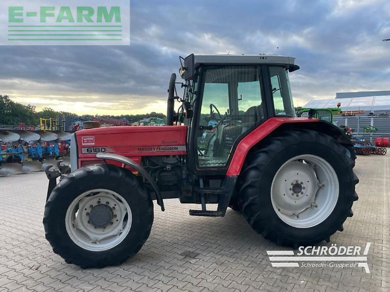 Massey Ferguson 6180 - Tracteur agricole: photos 4 Massey Ferguson 6180 - Tracteur agricole: photos 4