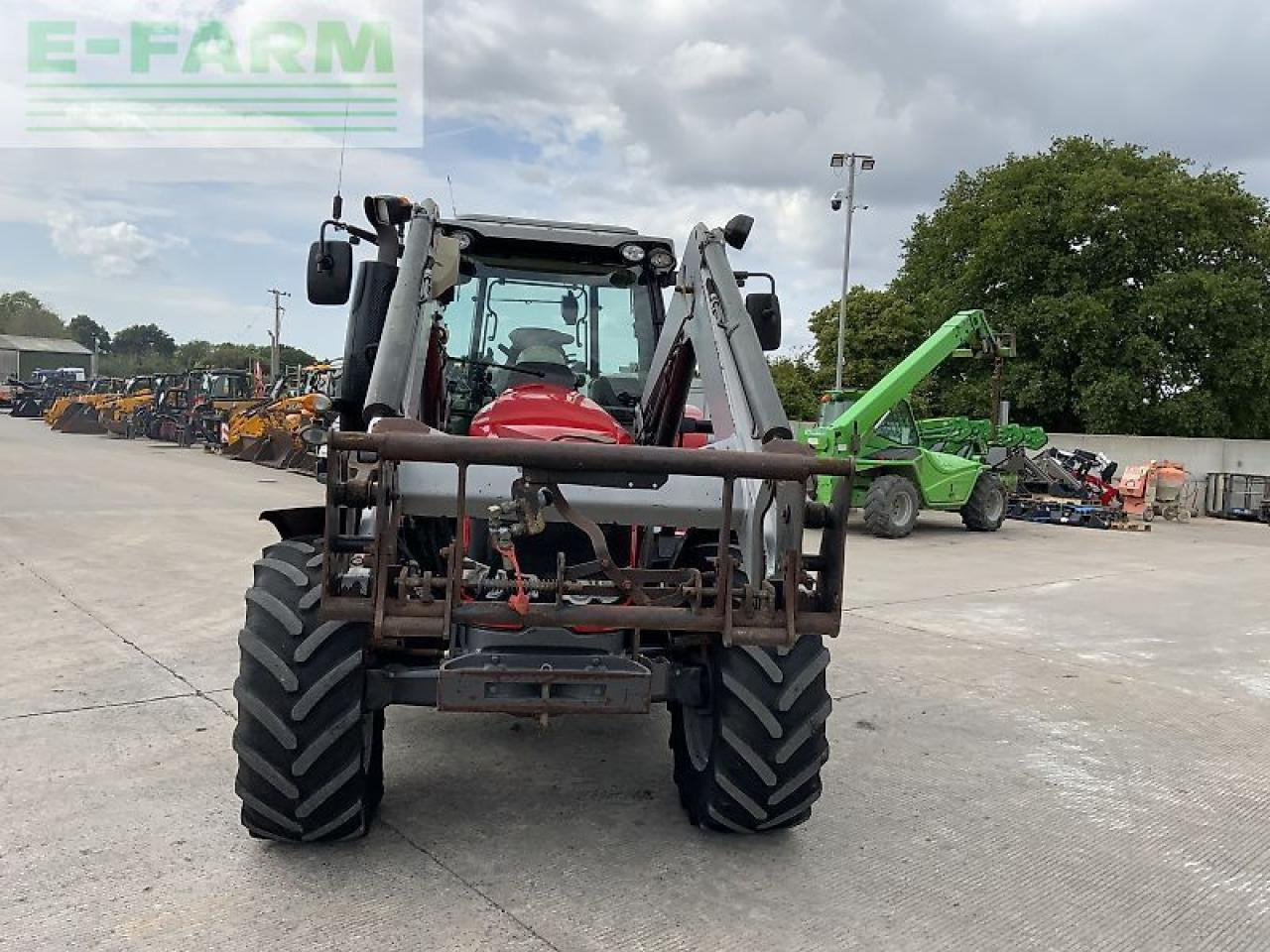 Massey Ferguson 6613 dyna 4 (st23798) - Tracteur agricole: photos 4 Massey Ferguson 6613 dyna 4 (st23798) - Tracteur agricole: photos 4