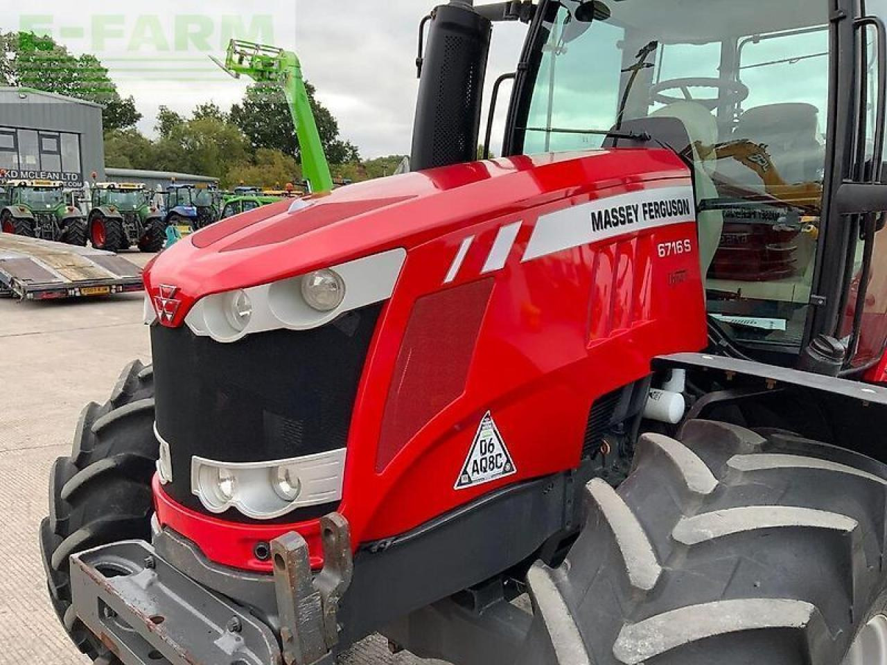 Tracteur agricole Massey Ferguson 6716s dyna 6 tractor (st24184): photos 20 Tracteur agricole Massey Ferguson 6716s dyna 6 tractor (st24184): photos 20