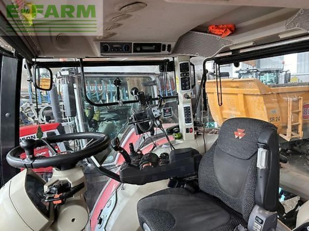 Massey Ferguson 8730 s dyna vt exclusive Exclusive - Tracteur agricole: photos 5 Massey Ferguson 8730 s dyna vt exclusive Exclusive - Tracteur agricole: photos 5