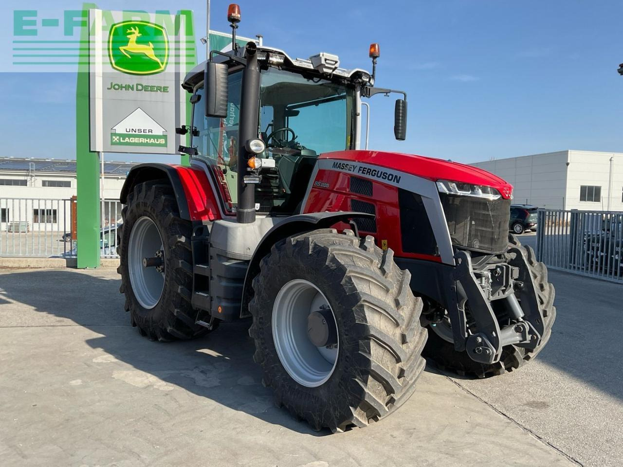 Massey Ferguson 8S.205 - Tracteur agricole: photos 4 Massey Ferguson 8S.205 - Tracteur agricole: photos 4