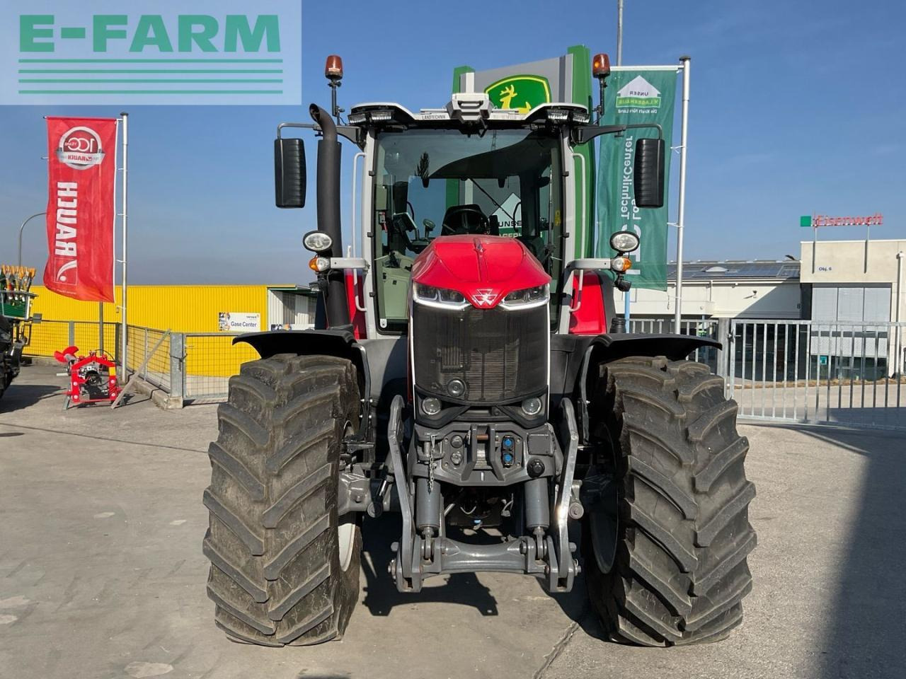 Massey Ferguson 8S.205 - Tracteur agricole: photos 3 Massey Ferguson 8S.205 - Tracteur agricole: photos 3