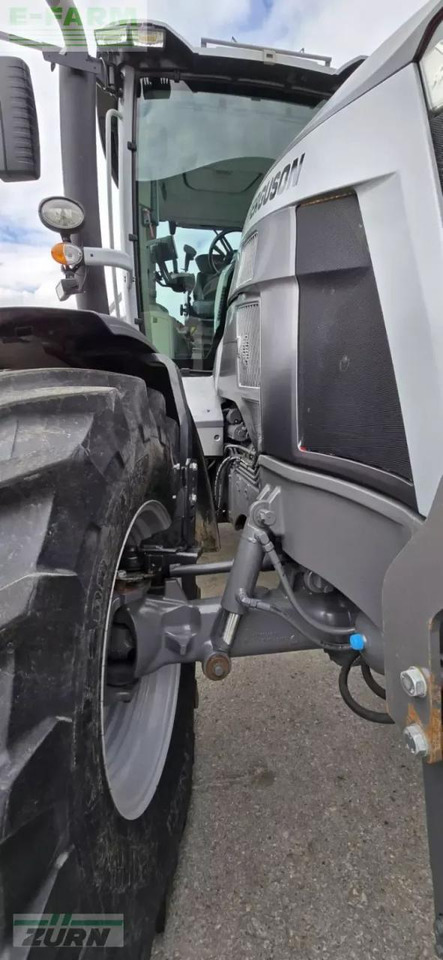 Massey Ferguson 8s.265 - Tracteur agricole: photos 5 Massey Ferguson 8s.265 - Tracteur agricole: photos 5