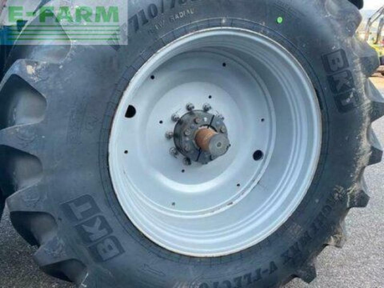 Tracteur agricole Massey Ferguson 8s305 exclusiv Exclusive: photos 8
