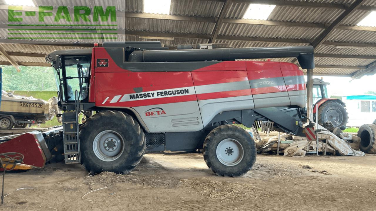 Massey Ferguson beta 7370 pl - Moissonneuse-batteuse: photos 1 Massey Ferguson beta 7370 pl - Moissonneuse-batteuse: photos 1