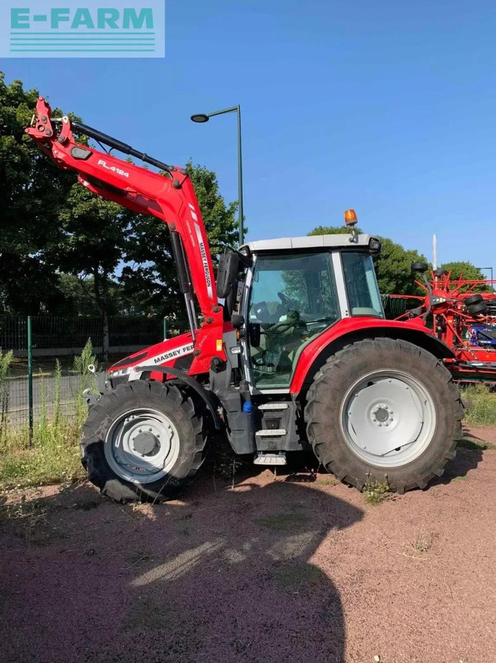 Massey Ferguson tracteur agricole 5s 115 massey ferguson - Tracteur agricole: photos 3 Massey Ferguson tracteur agricole 5s 115 massey ferguson - Tracteur agricole: photos 3