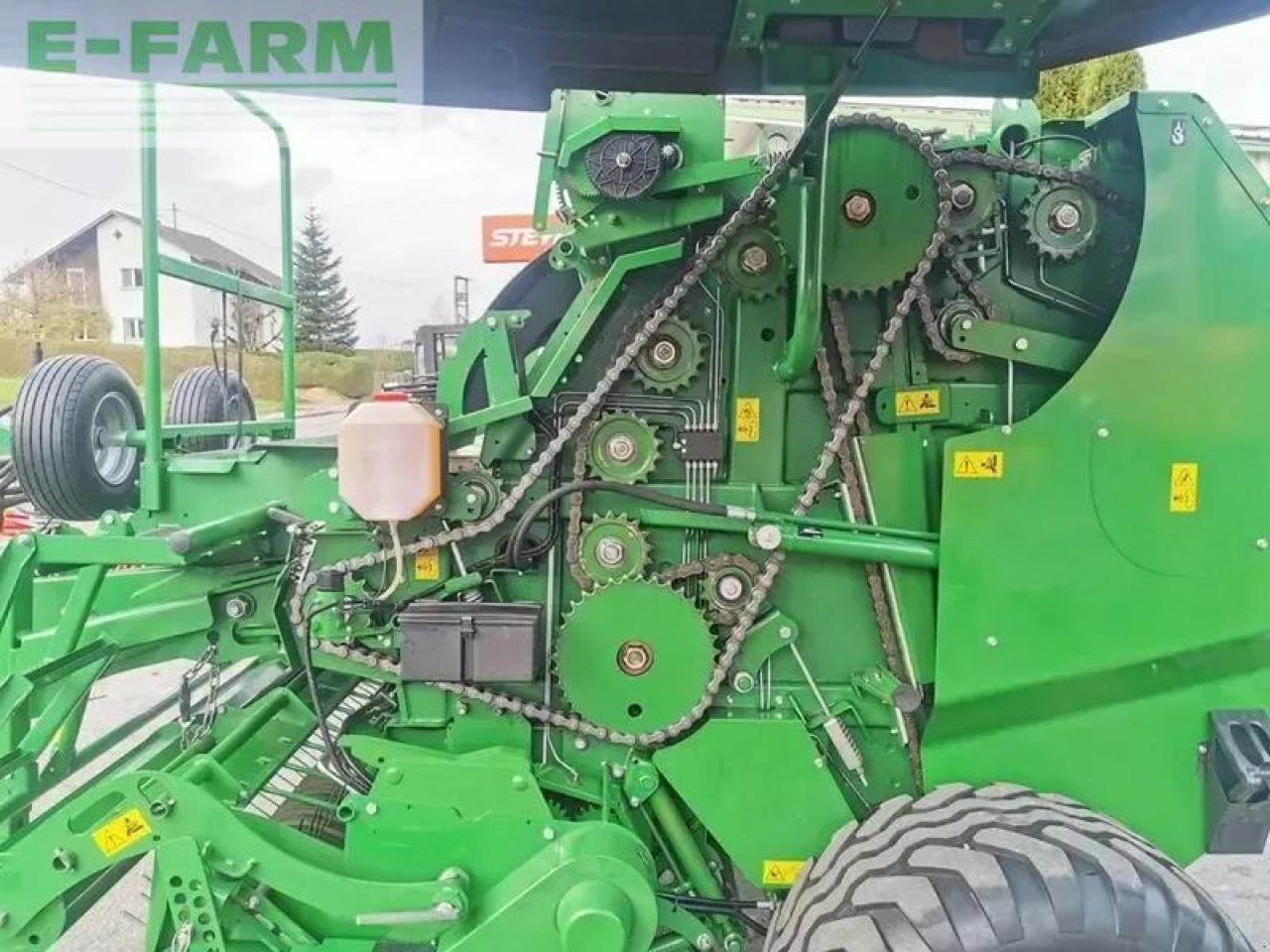 Mc Hale f5500 rundballenpresse - Presse à balles cubiques: photos 5 Mc Hale f5500 rundballenpresse - Presse à balles cubiques: photos 5