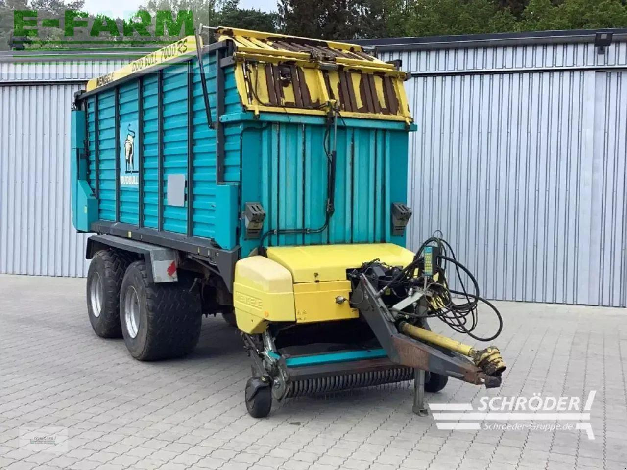 Mengele duo bull 7000 rs - Autochargeuse: photos 1 Mengele duo bull 7000 rs - Autochargeuse: photos 1