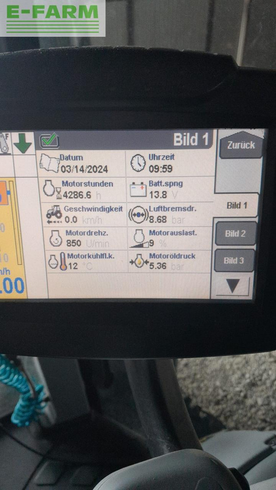 New Holland T 7.270 - Tracteur agricole: photos 5 New Holland T 7.270 - Tracteur agricole: photos 5