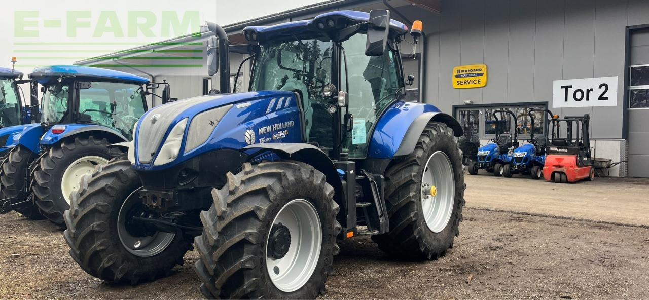 New Holland T6.180 SideWinder II SideWinder II - Tracteur agricole: photos 1 New Holland T6.180 SideWinder II SideWinder II - Tracteur agricole: photos 1