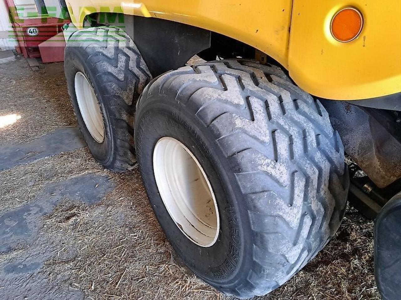 Presse à balles cubiques New Holland bb 1290 r: photos 9