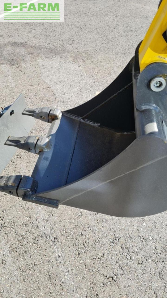 Mini pelle New Holland e19c: photos 13