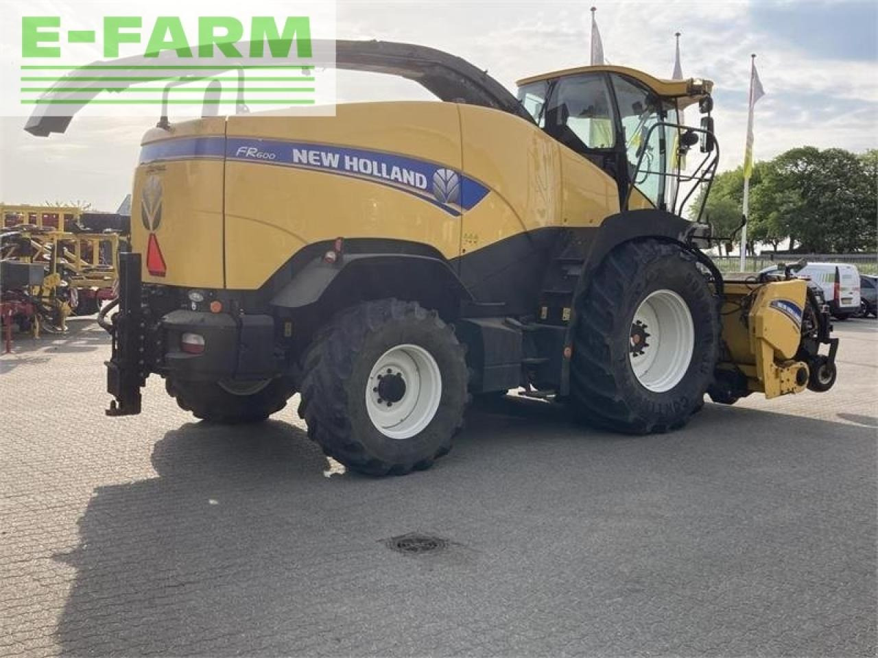 New Holland fr 600 - Accessoire aux ensileuses: photos 3 New Holland fr 600 - Accessoire aux ensileuses: photos 3