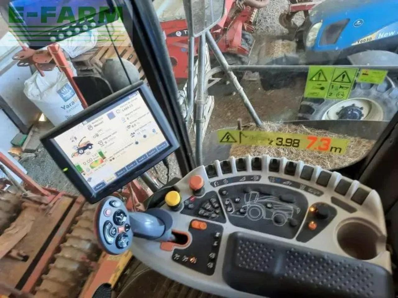 New Holland fr480 - Ensileuse: photos 2 New Holland fr480 - Ensileuse: photos 2