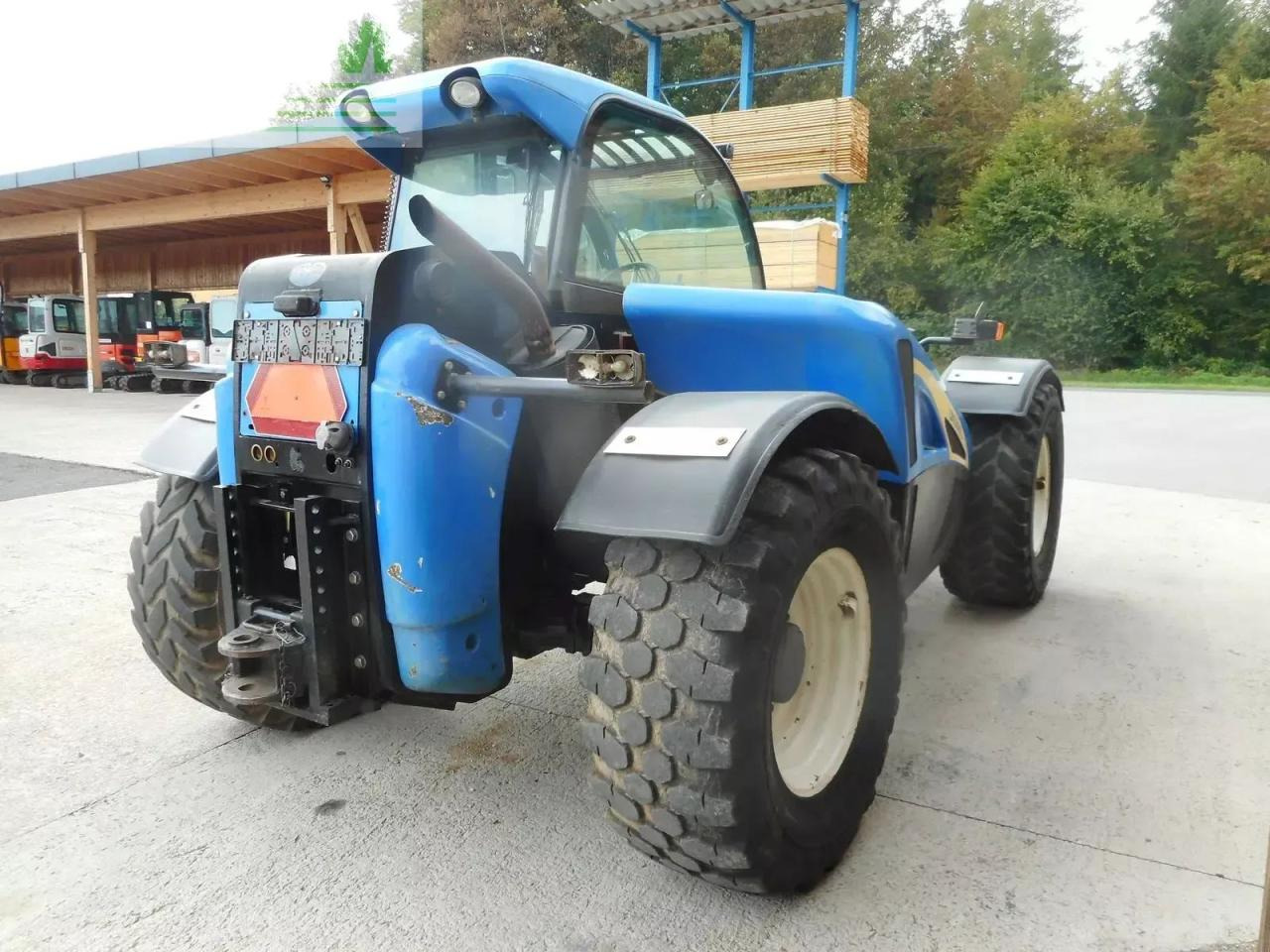 New Holland lm5060 ( 7,1m 4t ) - Chariot télescopique: photos 4 New Holland lm5060 ( 7,1m 4t ) - Chariot télescopique: photos 4