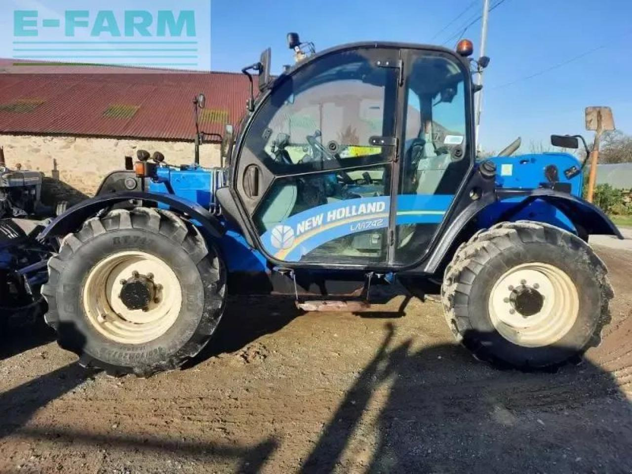New Holland lm7-42 - Chariot télescopique: photos 3 New Holland lm7-42 - Chariot télescopique: photos 3