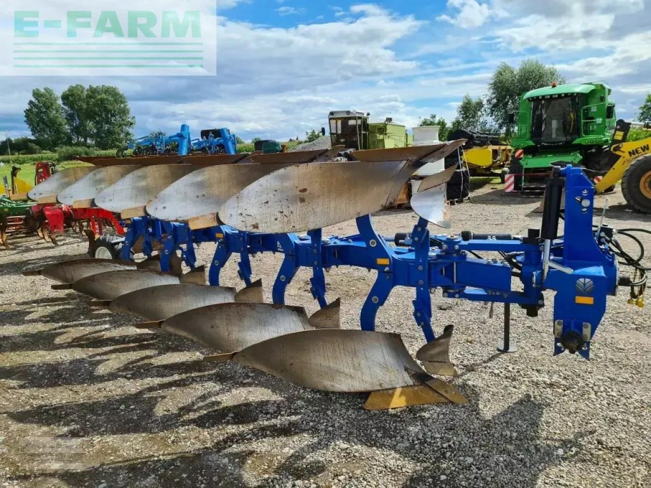 New Holland phvs5 - Charrue: photos 2 New Holland phvs5 - Charrue: photos 2