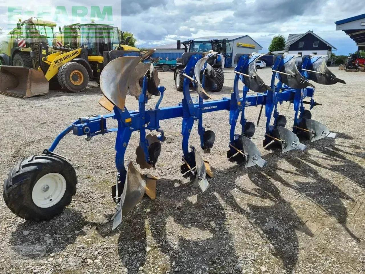 New Holland phvs5 - Charrue: photos 3 New Holland phvs5 - Charrue: photos 3