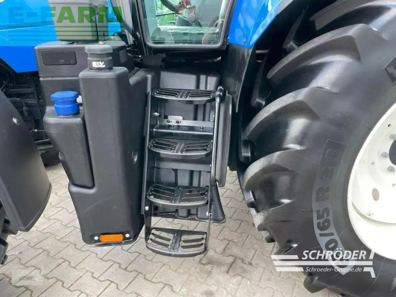 Tracteur agricole New Holland t 7.210: photos 21