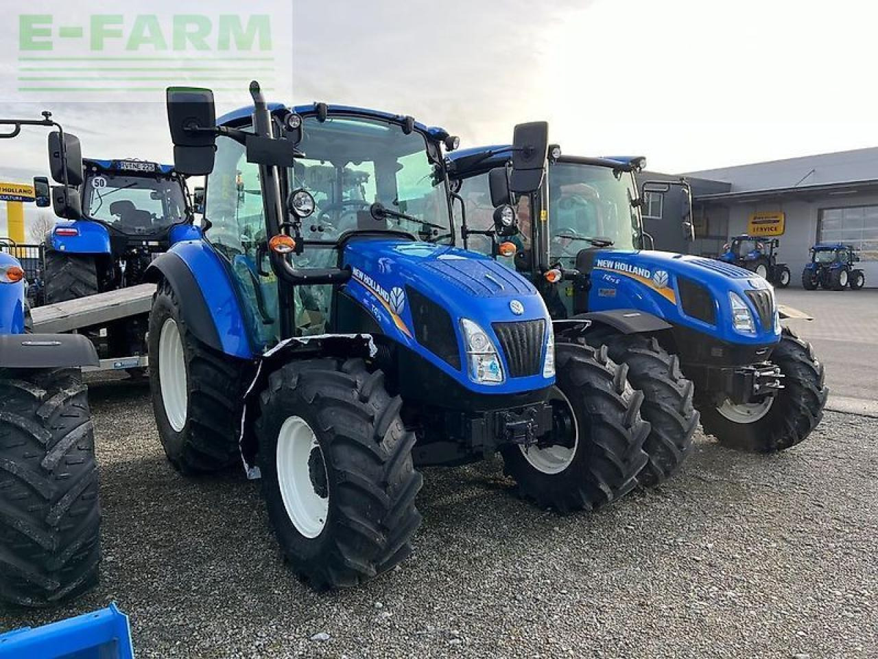 New Holland t4.75 traktor 75ps aktionspreis *inkl. mwst.* - Tracteur agricole: photos 1 New Holland t4.75 traktor 75ps aktionspreis *inkl. mwst.* - Tracteur agricole: photos 1