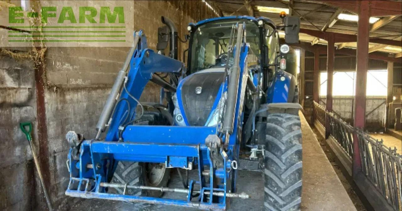 New Holland t5.100 ec - Tracteur agricole: photos 1 New Holland t5.100 ec - Tracteur agricole: photos 1