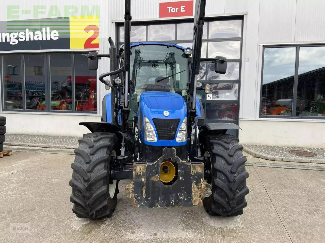 New Holland t5.105 electro command - Tracteur agricole: photos 3 New Holland t5.105 electro command - Tracteur agricole: photos 3