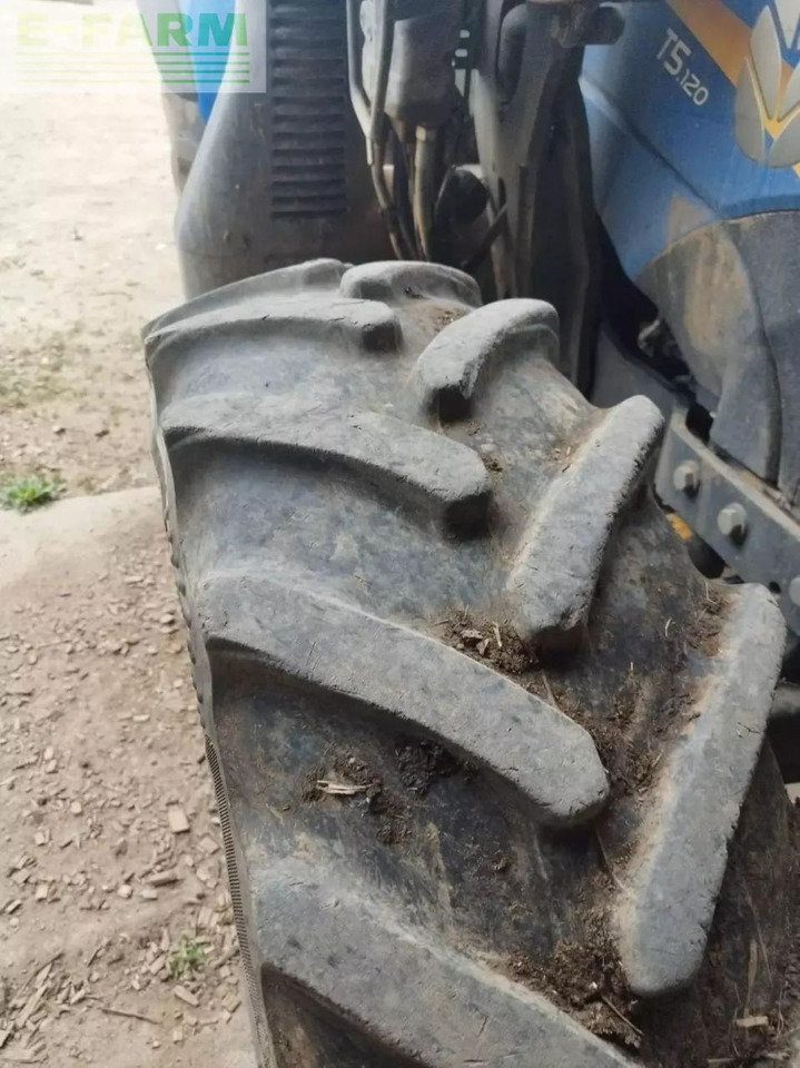 New Holland t5 120 ec EC - Tracteur agricole: photos 2 New Holland t5 120 ec EC - Tracteur agricole: photos 2