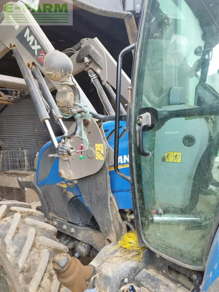 New Holland t5 120 ec EC - Tracteur agricole: photos 4 New Holland t5 120 ec EC - Tracteur agricole: photos 4