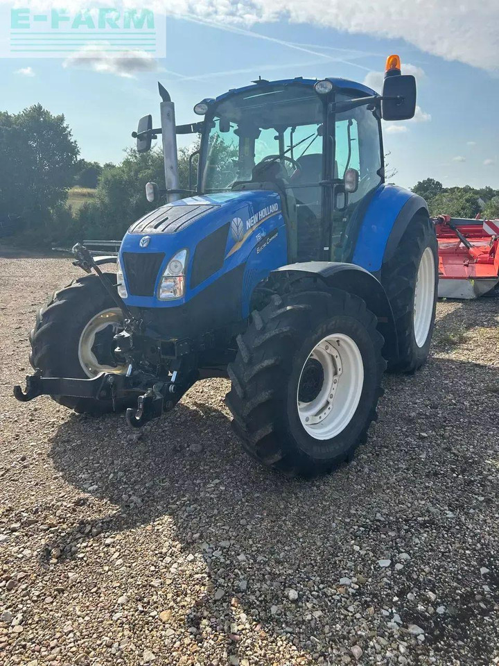 New Holland t5.95 - Tracteur agricole: photos 3 New Holland t5.95 - Tracteur agricole: photos 3