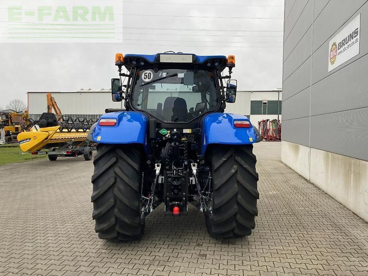 New Holland t6.180 dc methane power Methane Power - Tracteur agricole: photos 5 New Holland t6.180 dc methane power Methane Power - Tracteur agricole: photos 5